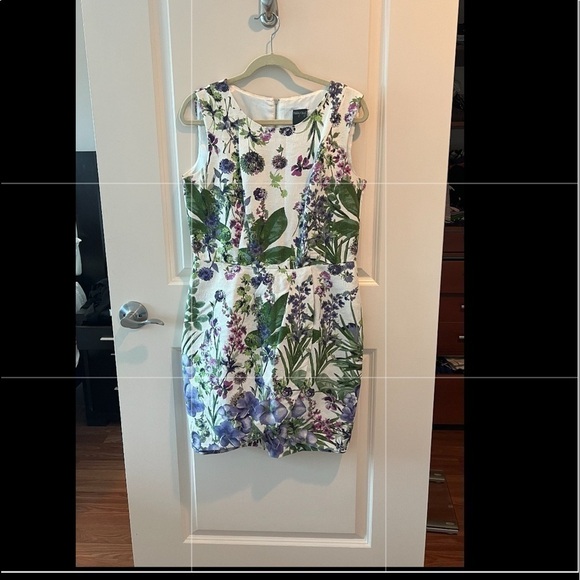 Gabby Skye Flower’s Print Dress Size 12 - Picture 3 of 15
